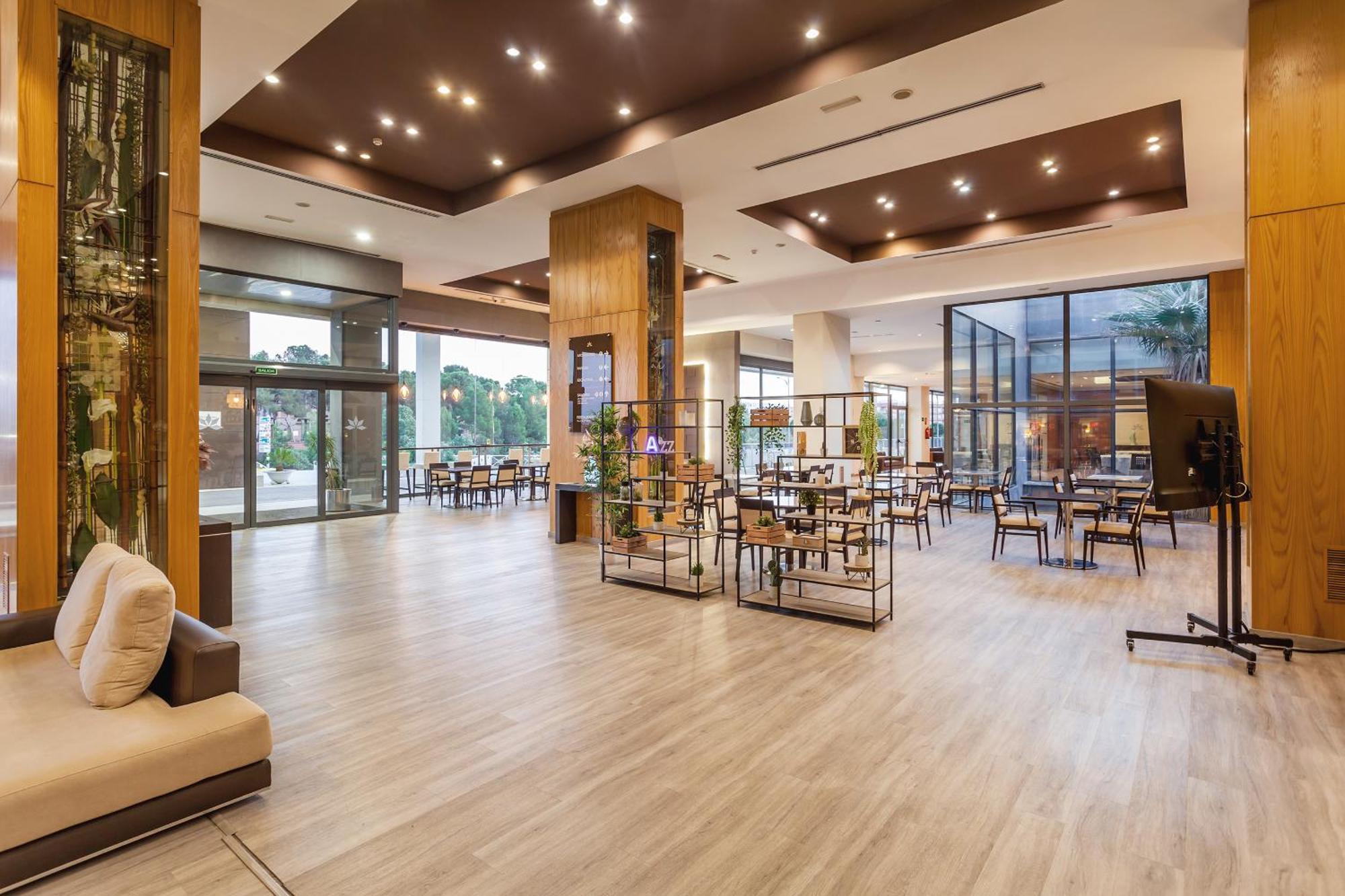 פאטרנה Azz Valencia Congress Hotel & Spa מראה חיצוני תמונה