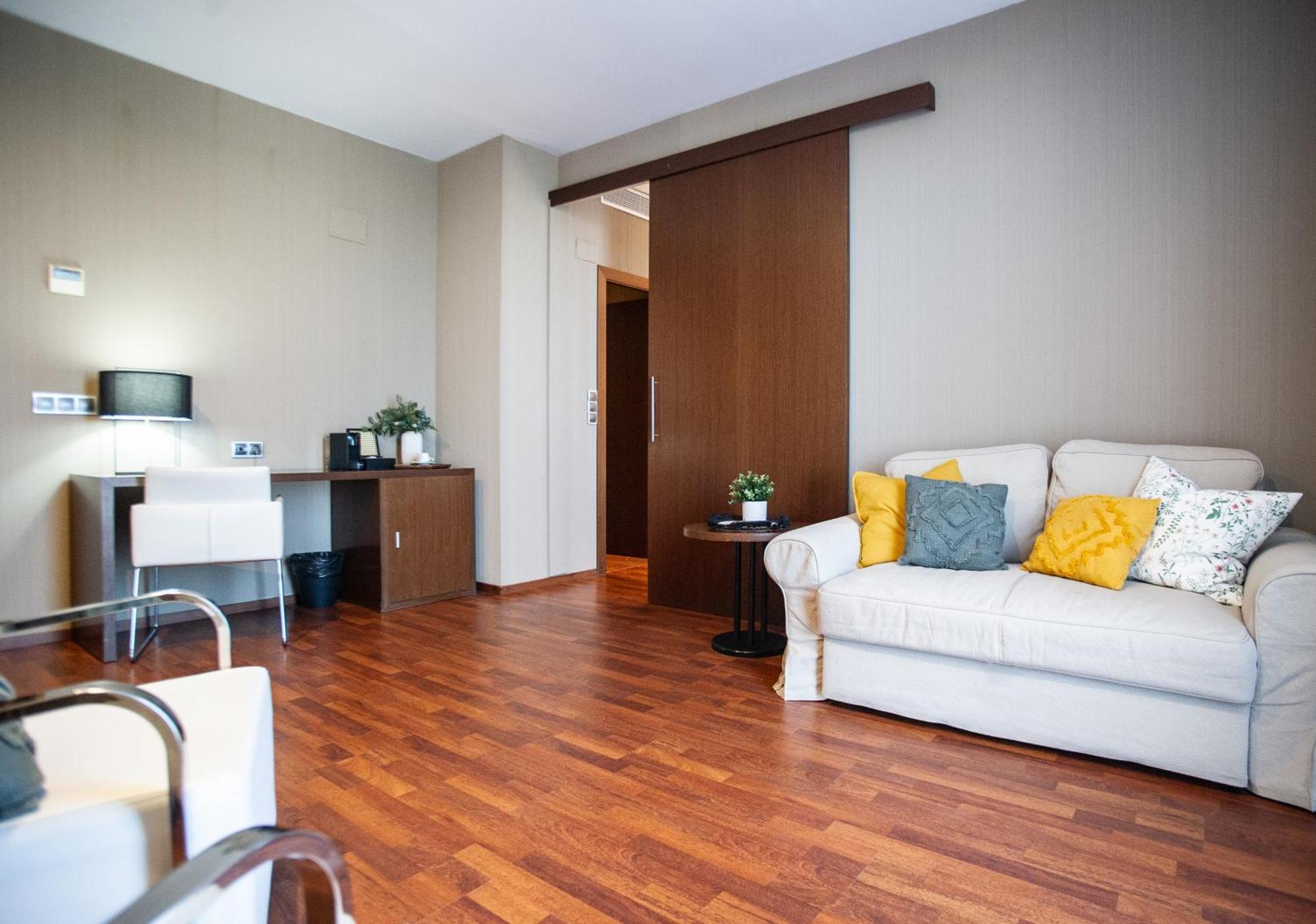 פאטרנה Azz Valencia Congress Hotel & Spa מראה חיצוני תמונה