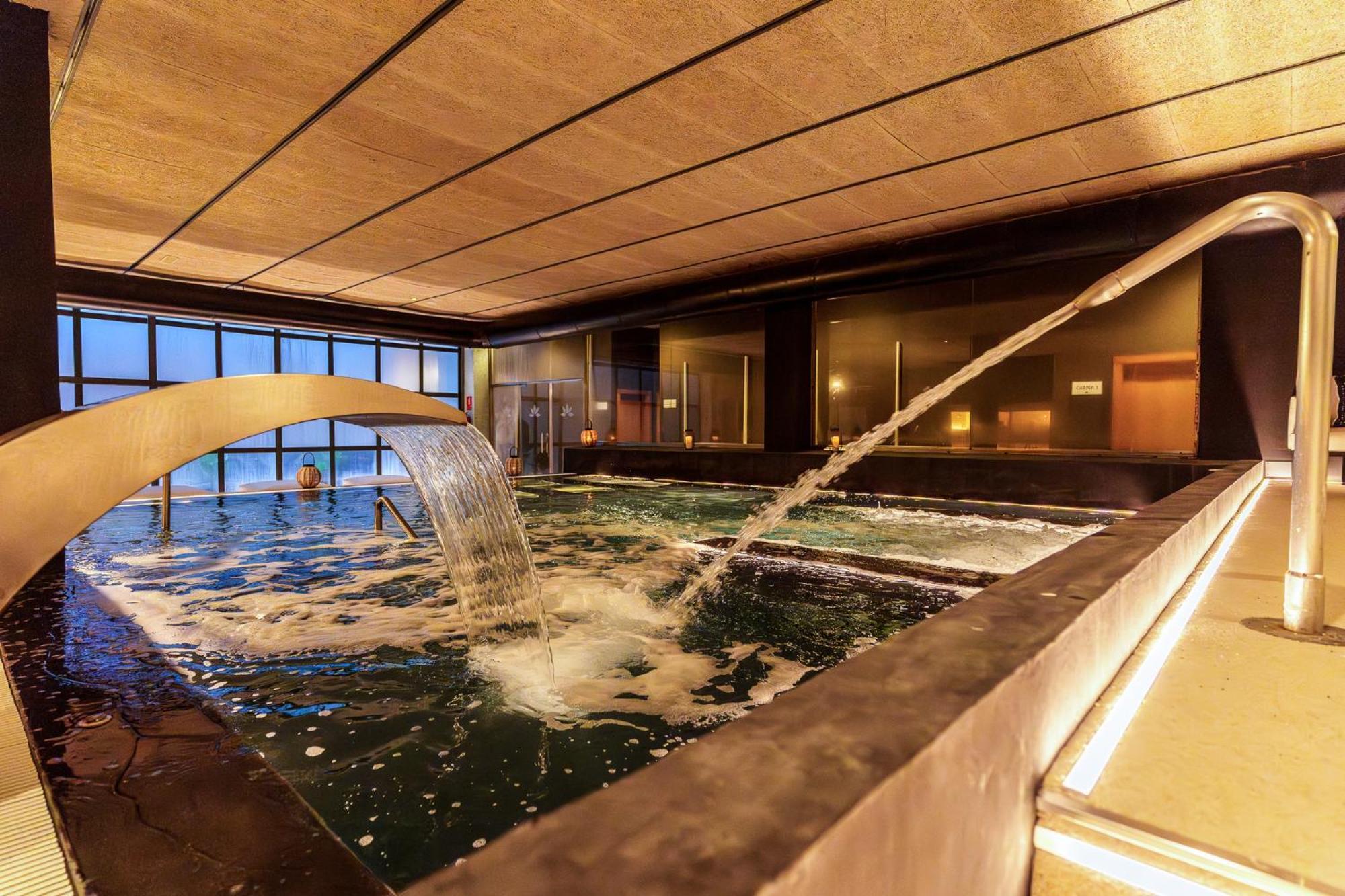 פאטרנה Azz Valencia Congress Hotel & Spa מראה חיצוני תמונה